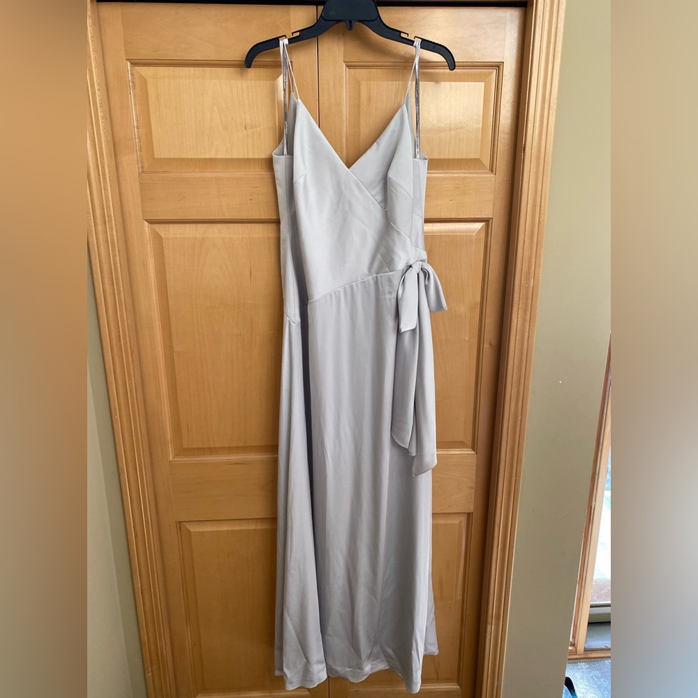 Monique Lhuillier Formal Dress. Size 10